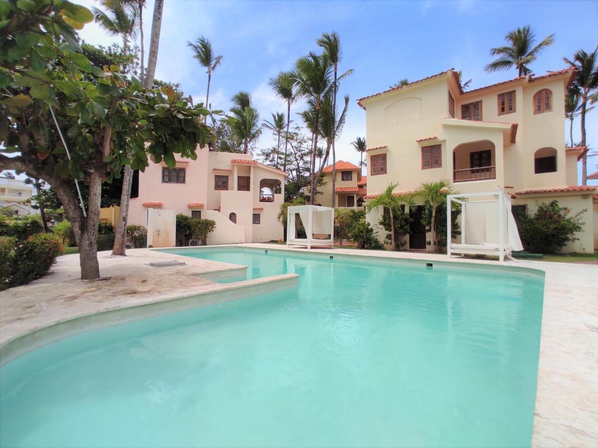 Amma Deluxe Beach Villas&spa - Playa Los Corales Apartahotel 4*